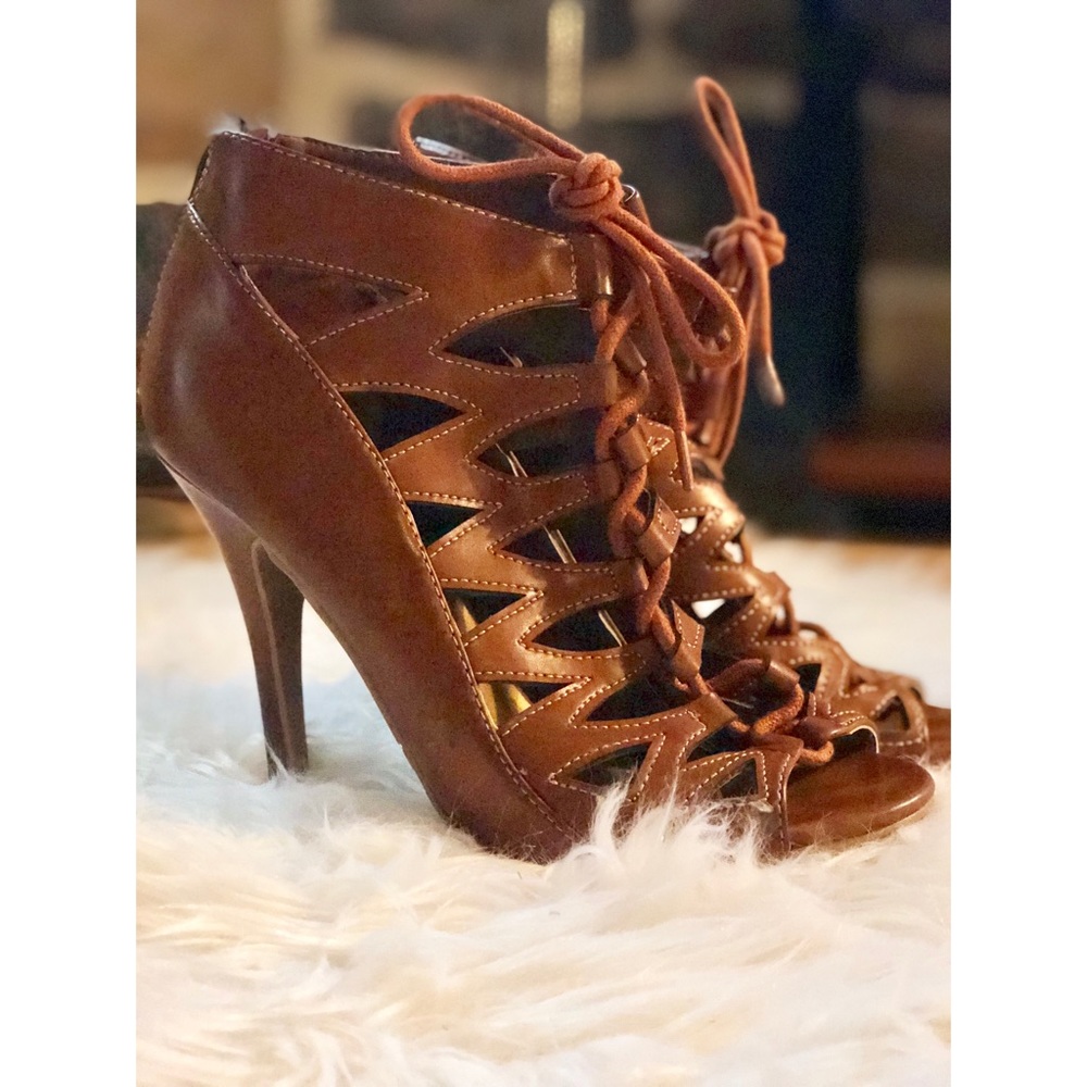 Lace up heels | Chestnut Brown | SZ: 7